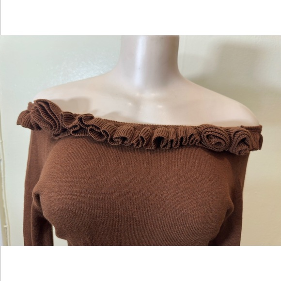 Commense Chocolate Off-Shoulder Sweater - Picture 4 of 9